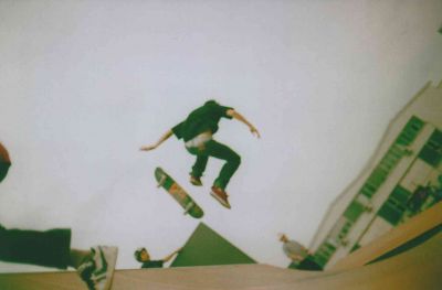 Keywords: skateboard