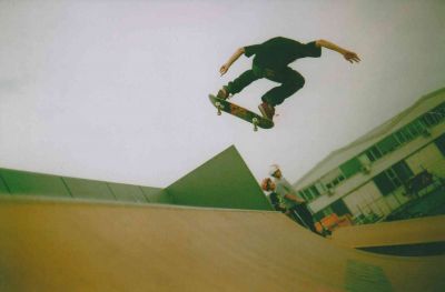 Keywords: skateboard