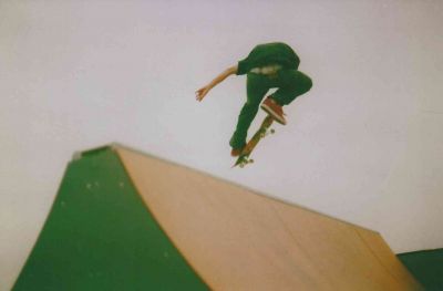 Keywords: skateboard