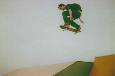 Keywords: skateboard